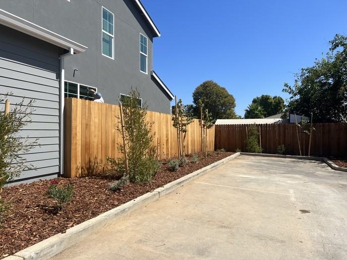 7076 Auburn Blvd - Photo 2 of 22