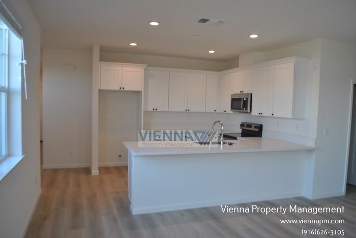 7076 Auburn Blvd - Photo 5 of 22