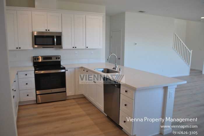 7076 Auburn Blvd - Photo 6 of 22