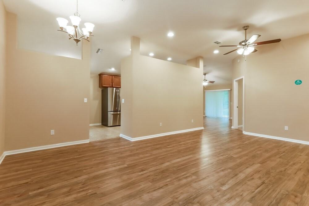 15847 Rachel Creek Dr - Photo 5 of 13