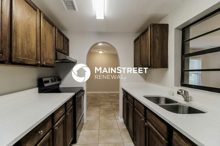 1236 Merritt St - Photo 6 of 16