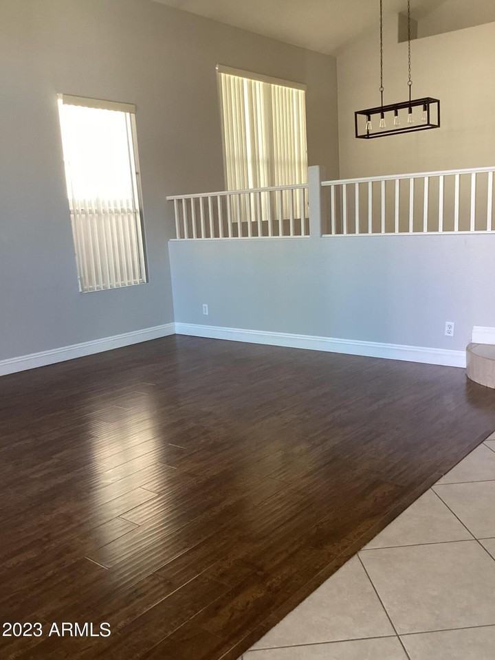 2331 W Toledo Pl - Photo 5 of 43