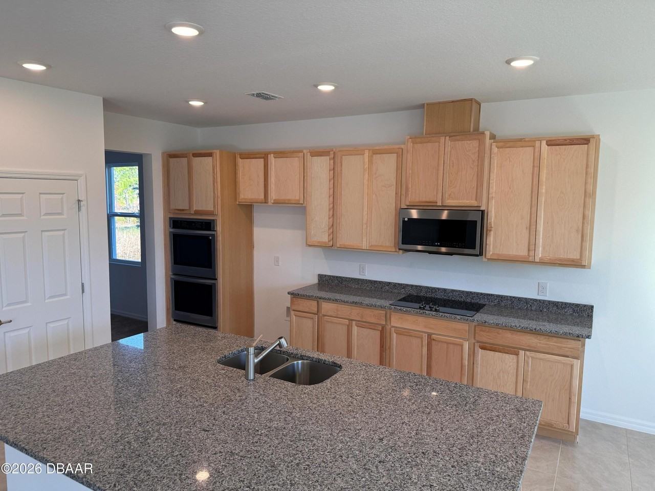 1996 Greenborough St - Photo 7 of 15