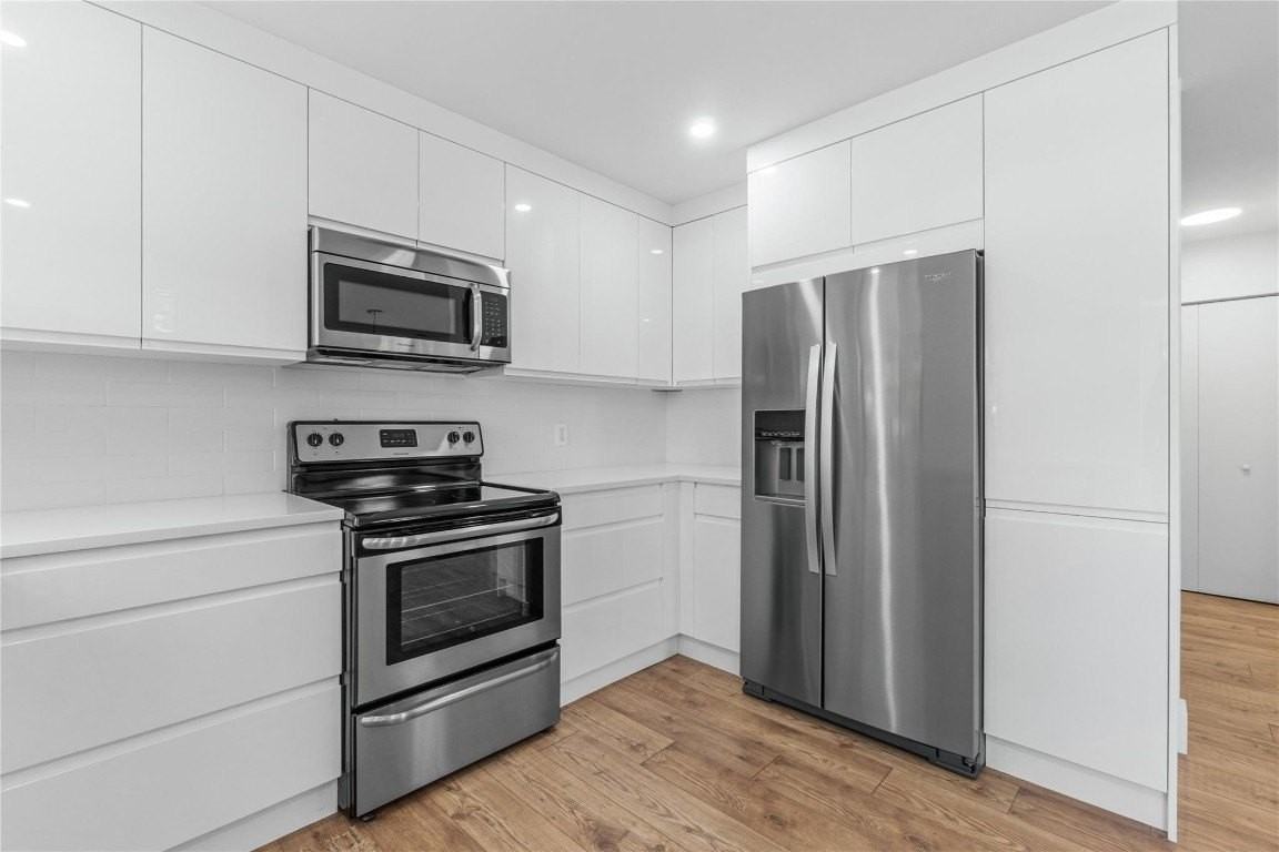 376 Prestwick Cir - Photo 5 of 28