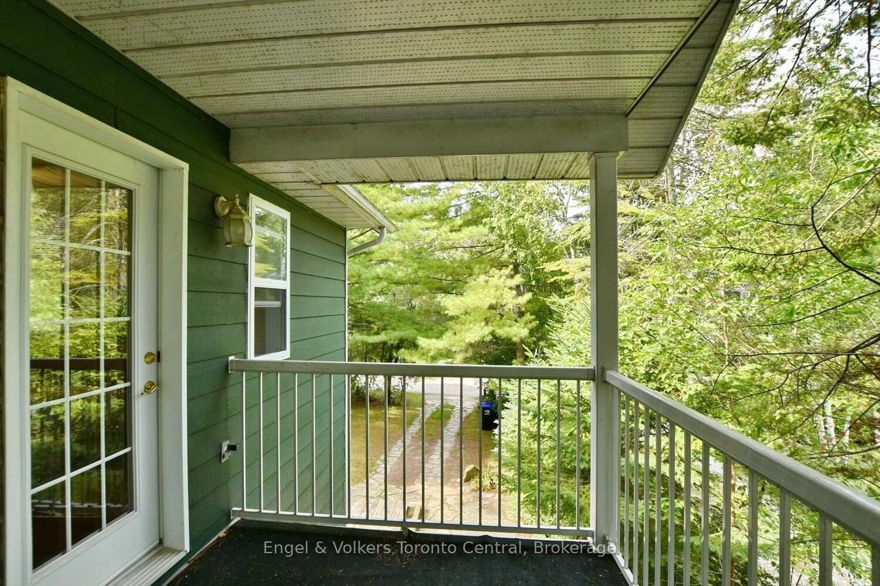 21 47th St N - Photo 2 of 25