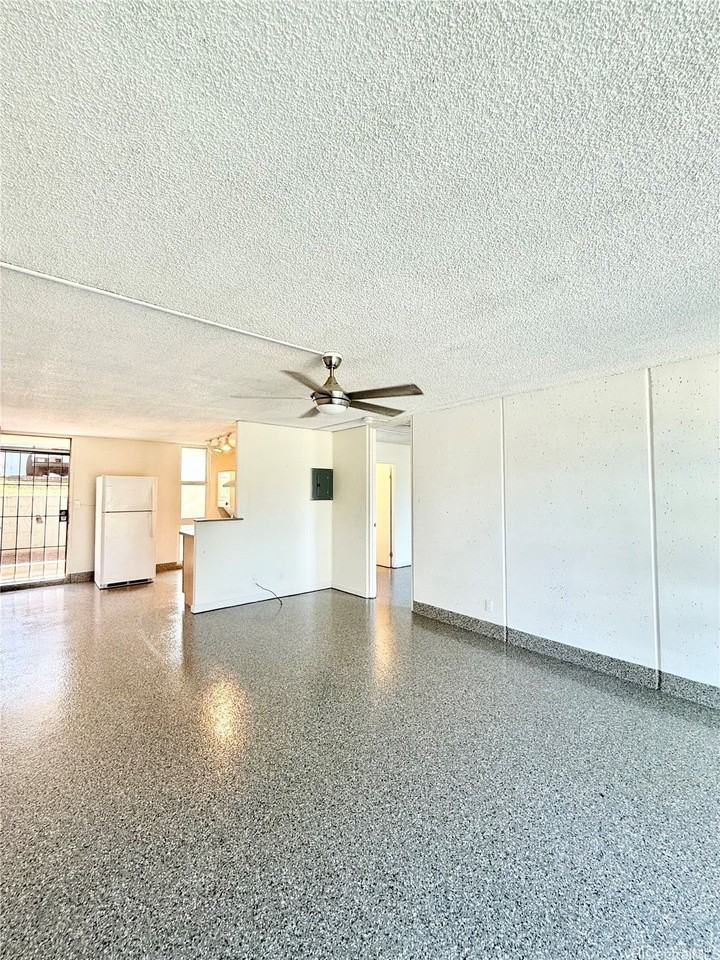 95-009 Waikalani Dr Apt A108 #A108 - Photo 4 of 9