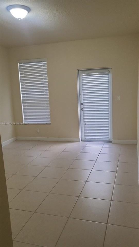 9219 Sw 170th Ave #9219 - Photo 5 of 22