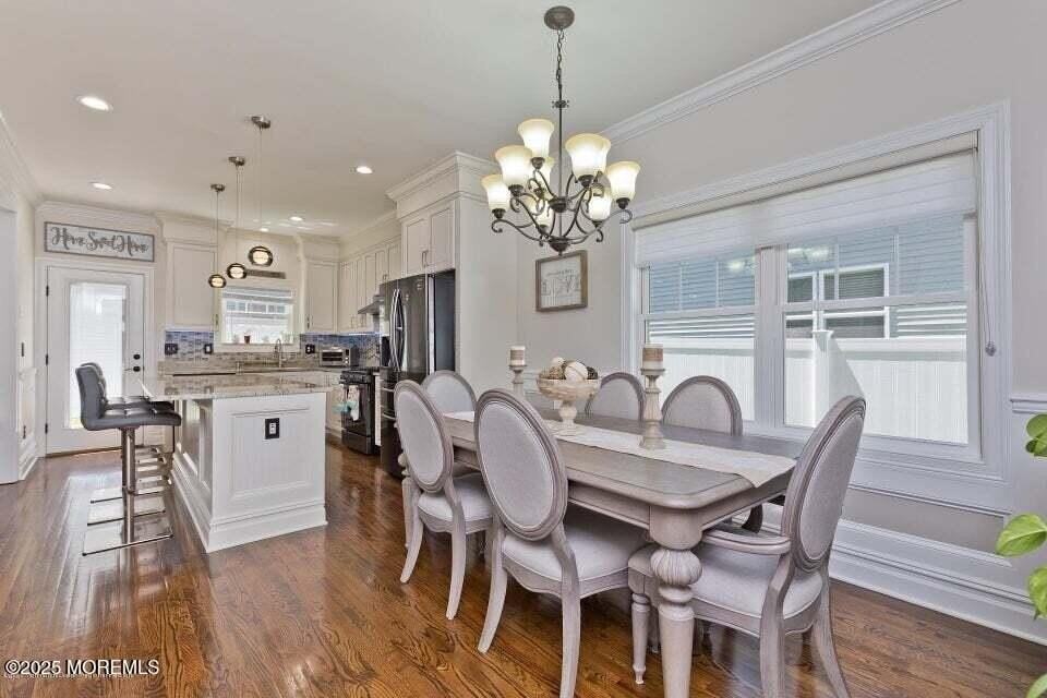 136 Lippincott Ave - Photo 3 of 14