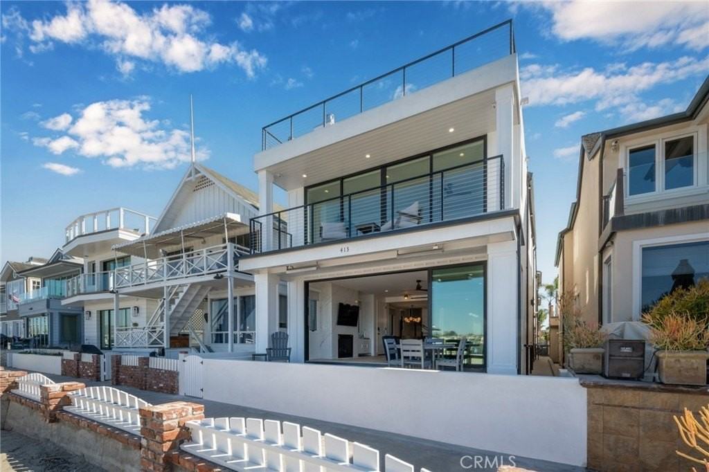 413 E Edgewater Ave - Photo 5 of 50