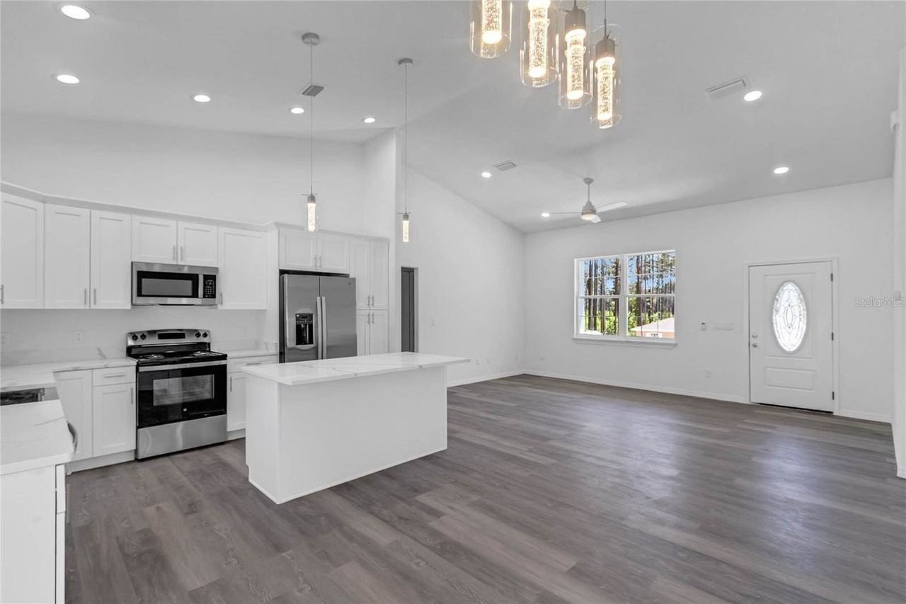 13757 Sw 81st Cir - Photo 4 of 16