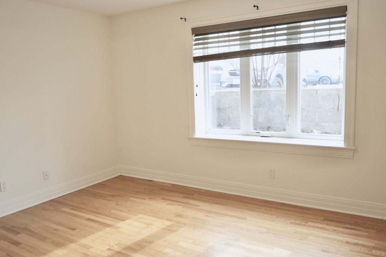 56 Sweetnam Drive #A - Photo 4 of 11