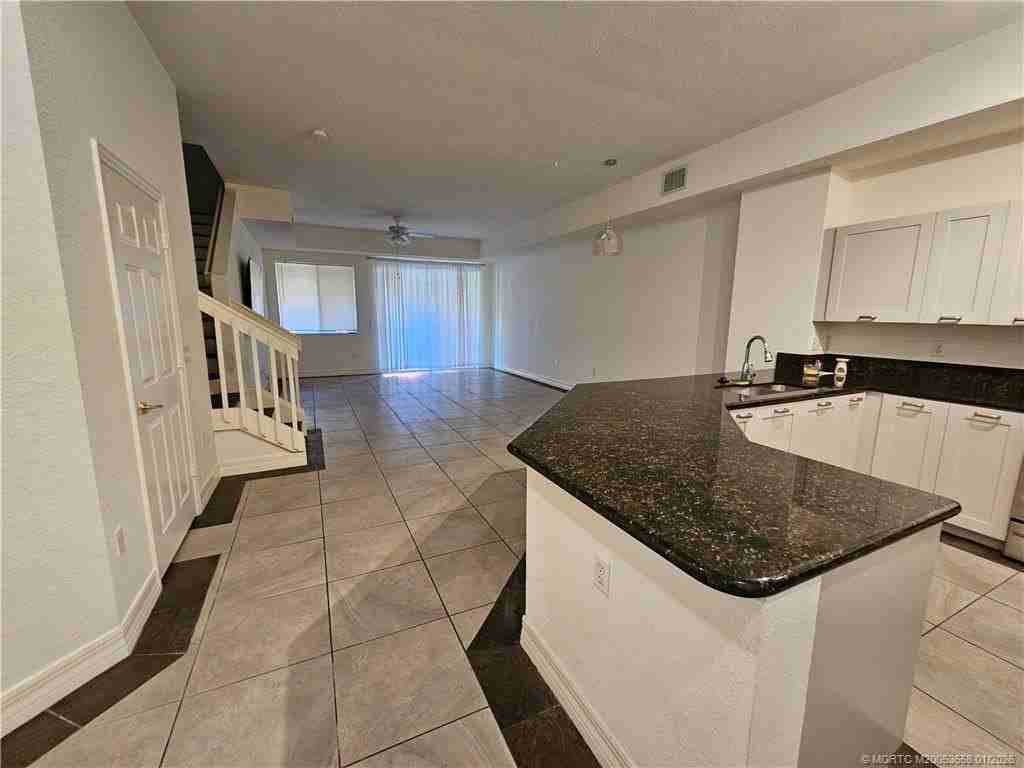 44 Se Sedona Cir #103 - Photo 6 of 22