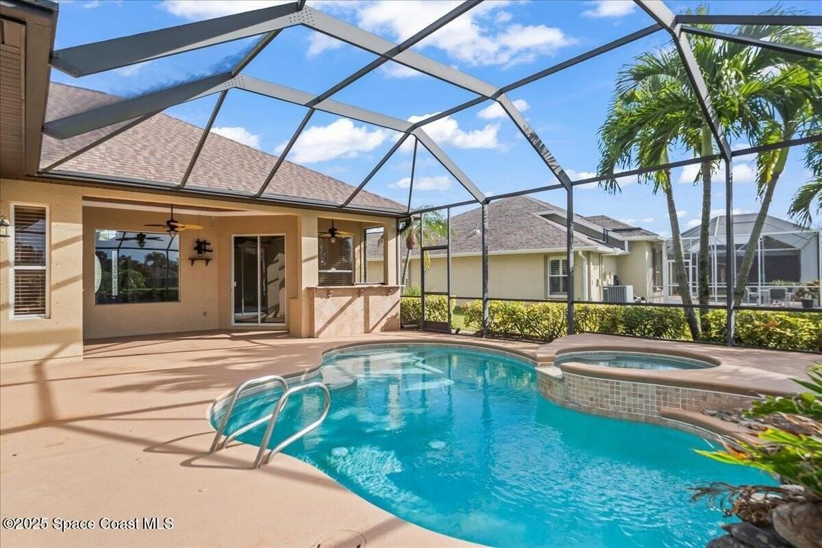 4581 Chardonnay Dr - Photo 2 of 50