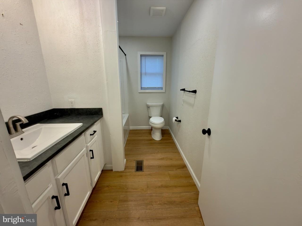 1819 Walnut Bottom Rd - Photo 5 of 7