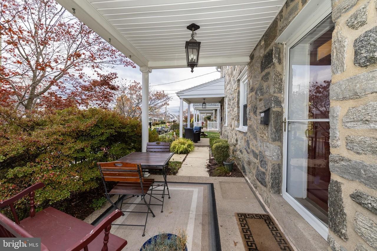 52 Woodbine Rd - Photo 6 of 38