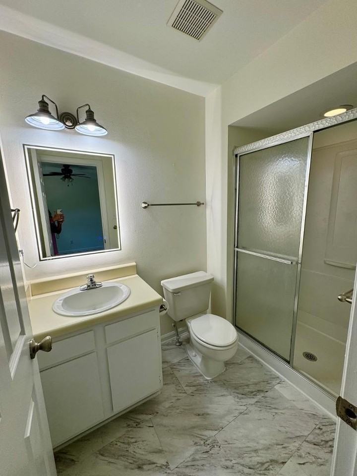 5509 Hamstead Xing - Photo 7 of 21