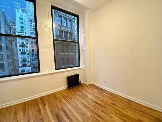 Maiden Ln #7B - Photo 2 of 9