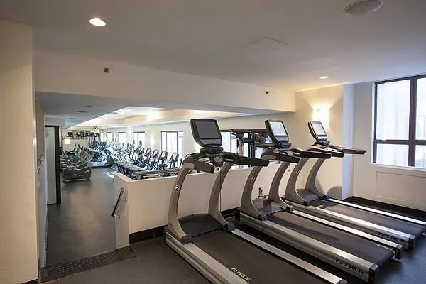 Wall St #20A - Photo 7 of 8