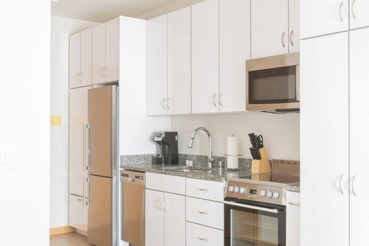 1640 N Water St #1379031P - Photo 7 of 20