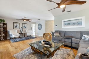 featured image of 12 Fairway Dr