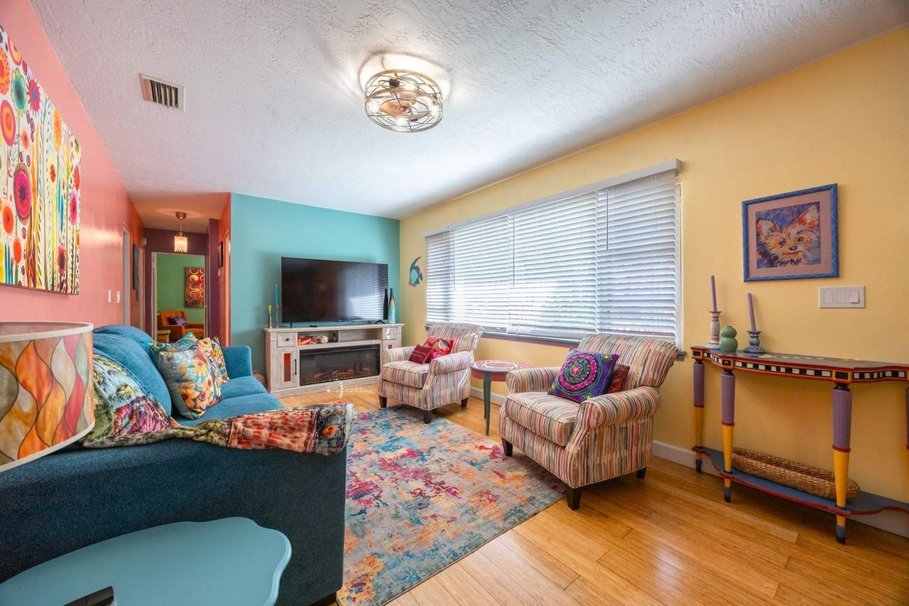 214 Lucerne Dr #1381666P - Photo 3 of 45