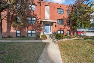 306 E 19th St #2A - Photo 1 of 1