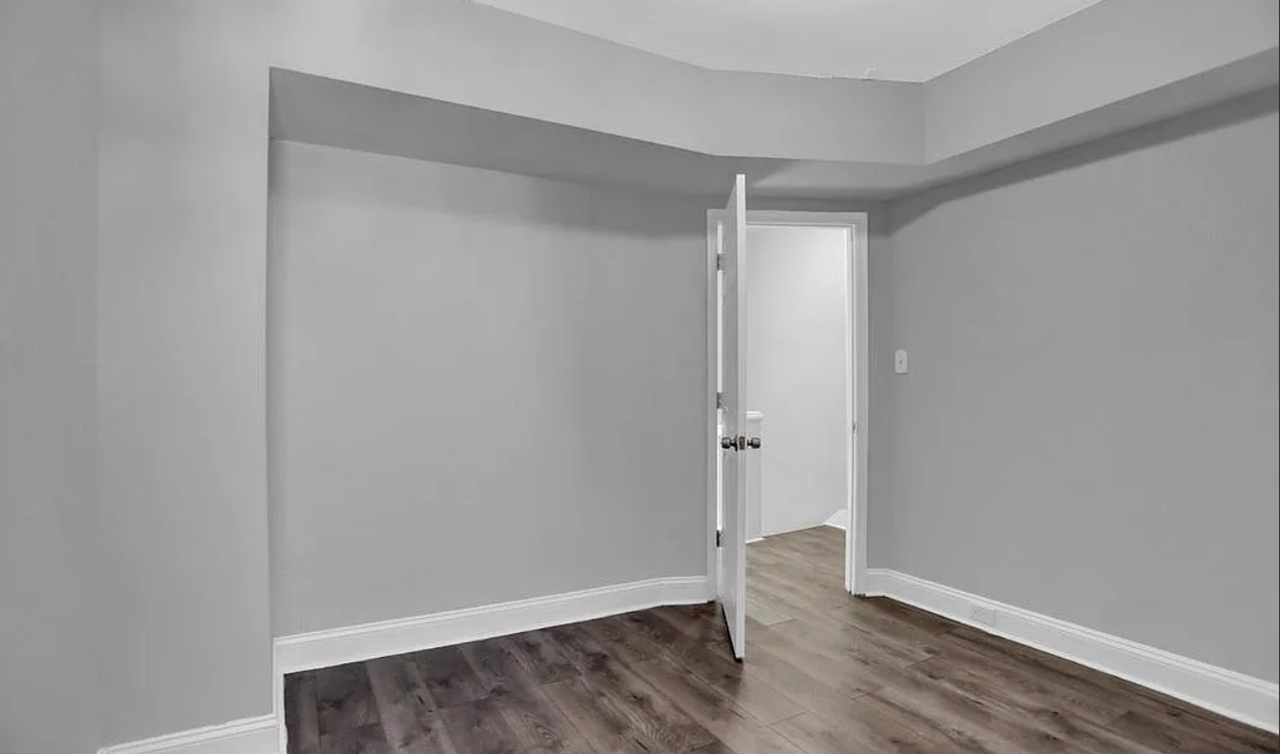 1510 N Luzerne Ave - Photo 5 of 10