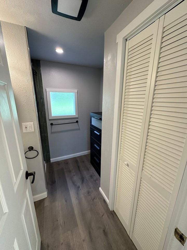 3616 N 11th St - Photo 5 of 14