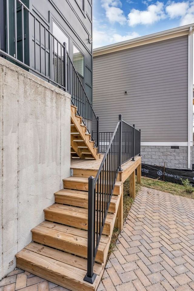 3803 Dr Walter S Davis Blvd - Photo 4 of 40