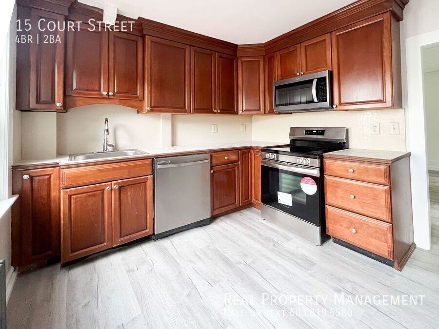 15 Court St - Photo 3 of 25