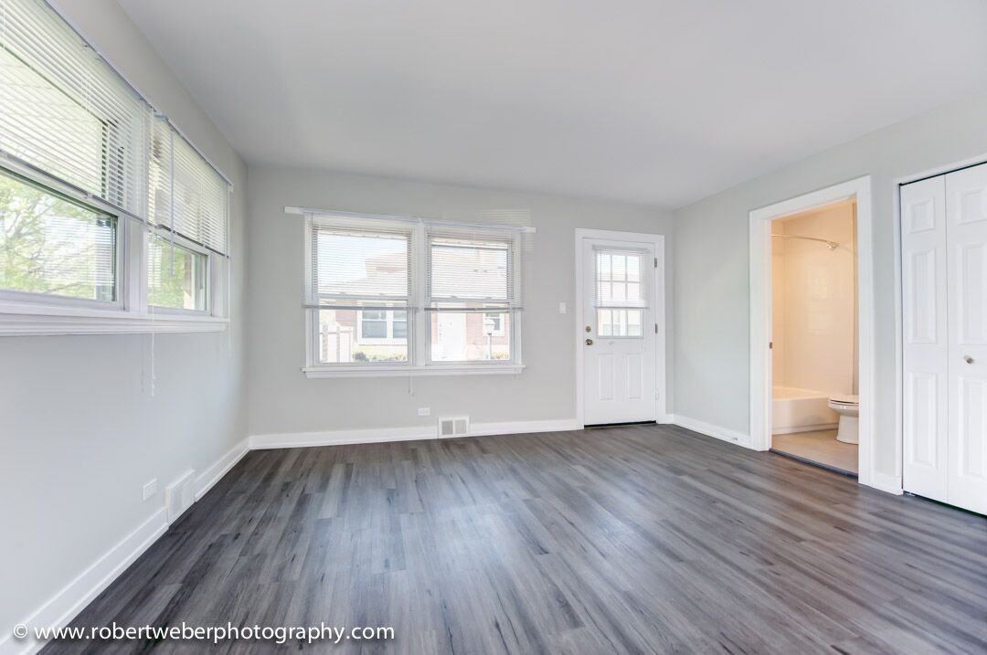 465 Oak St #1 - Photo 2 of 8
