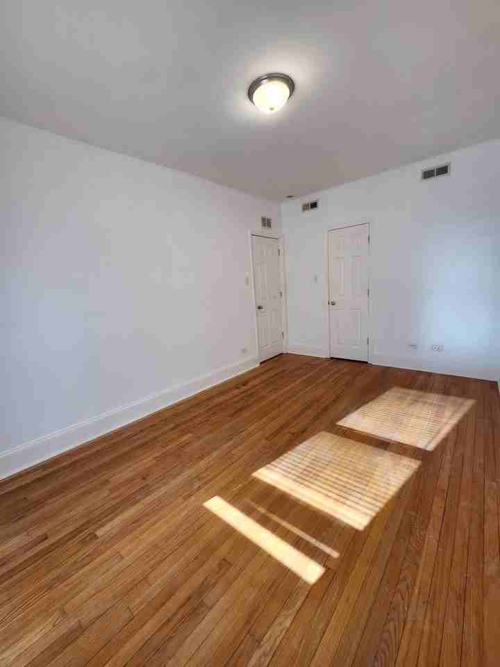 6645 19th St #1E - Photo 6 of 6