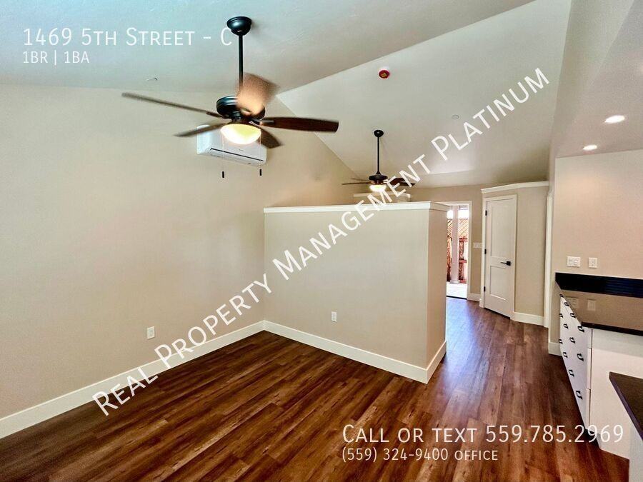 1469 5th St #C - Photo 6 of 15