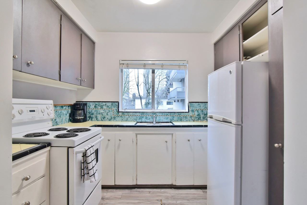 1540 Haro Street #105 - Photo 4 of 18