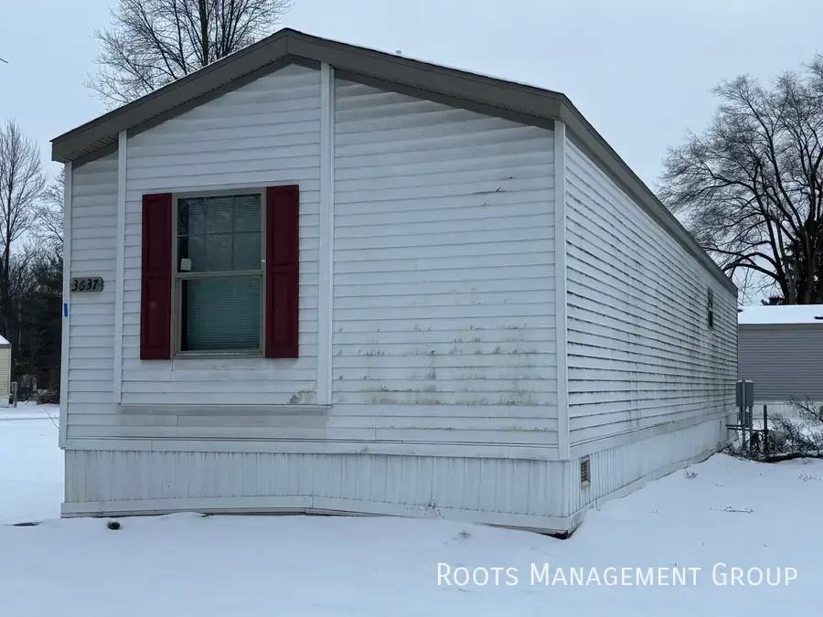 3637 Caco St - Photo 2 of 10