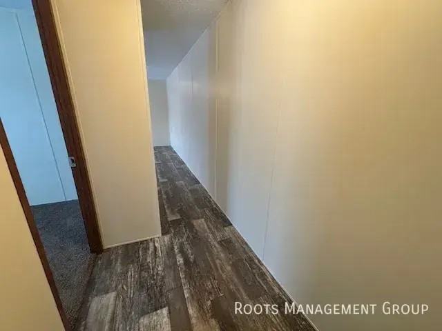 4 Birch Crest Dr #4 - Photo 7 of 17