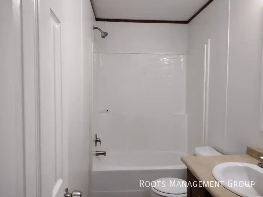 15 Birch Crest Dr #15 - Photo 7 of 11