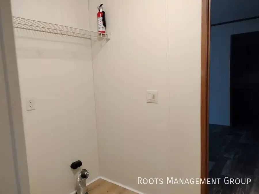 3638 Caco St - Photo 5 of 13