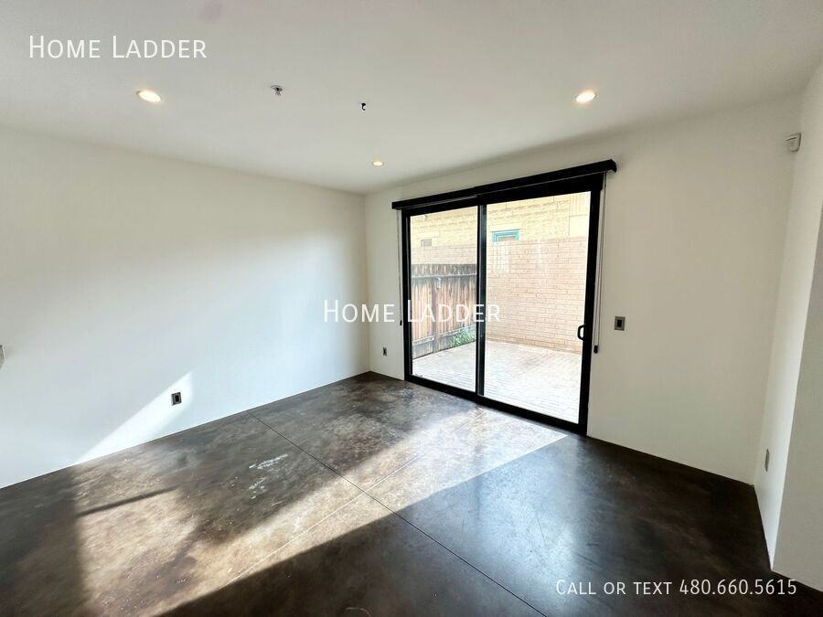 620 N 4th Ave #10 - Photo 7 of 17