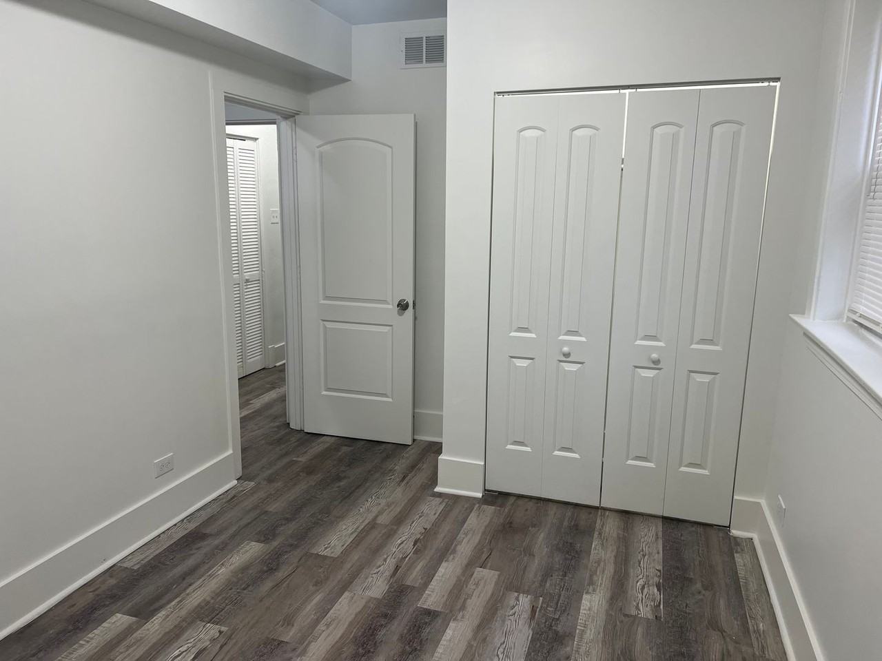 5108 W 21st Pl #12 - Photo 4 of 17