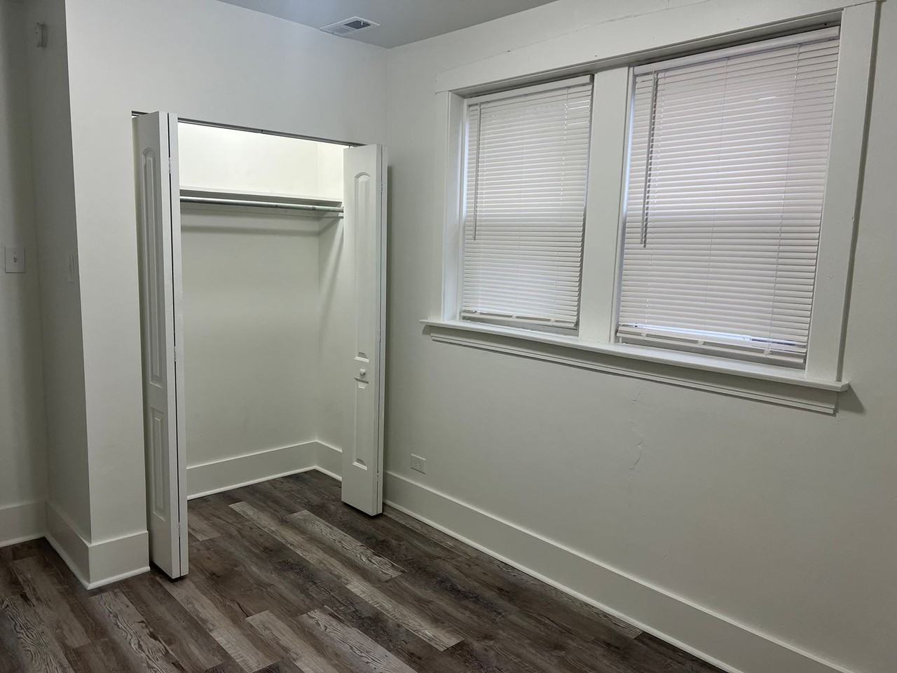 5108 W 21st Pl #12 - Photo 7 of 17