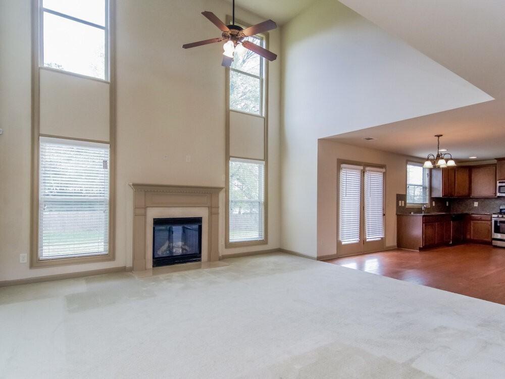 3258 Sag Harbor Ct - Photo 6 of 24