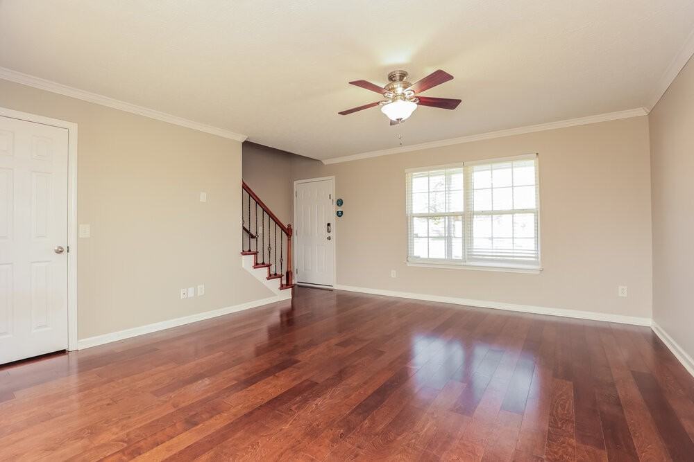 2209 Dewey Dr - Photo 5 of 17