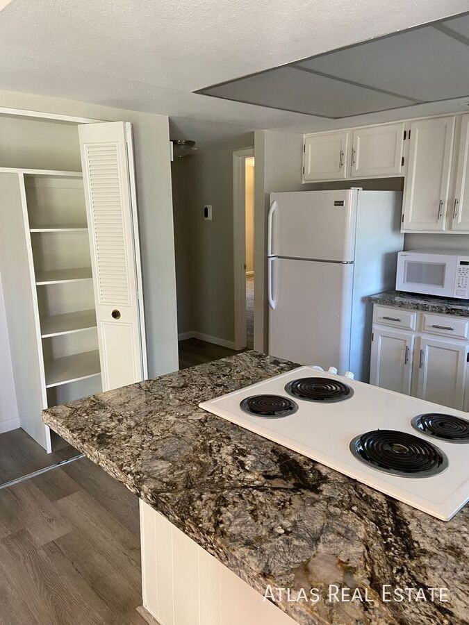 4546 W Continental Dr - Photo 3 of 26