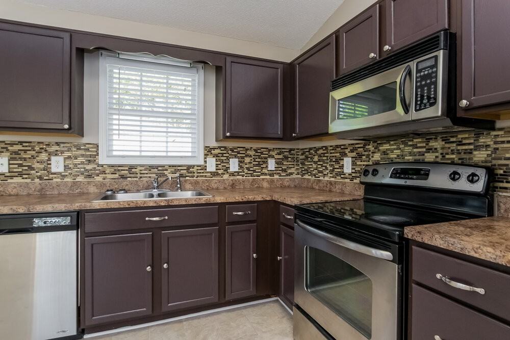 111 Hunter Pl - Photo 6 of 15