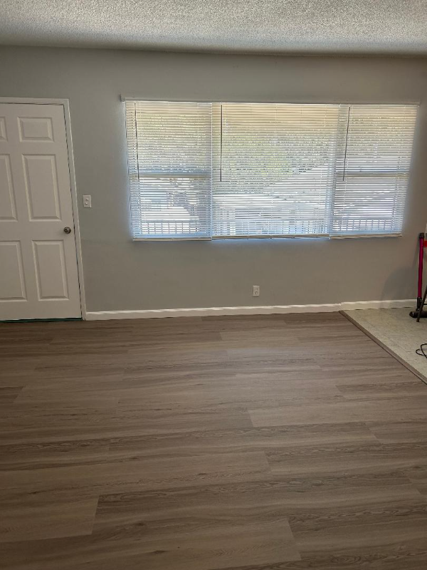 2621 W Ramona Rd - Photo 4 of 20