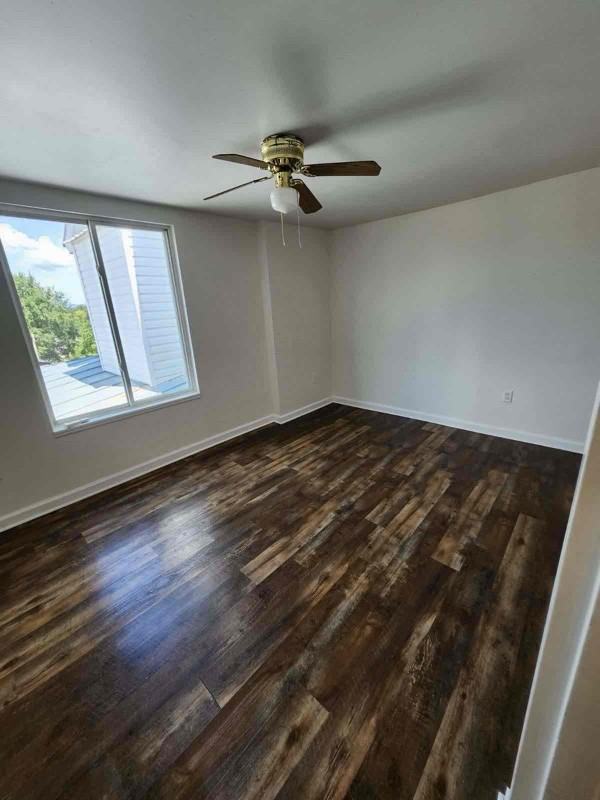 126 E Main St #4 - Photo 3 of 4