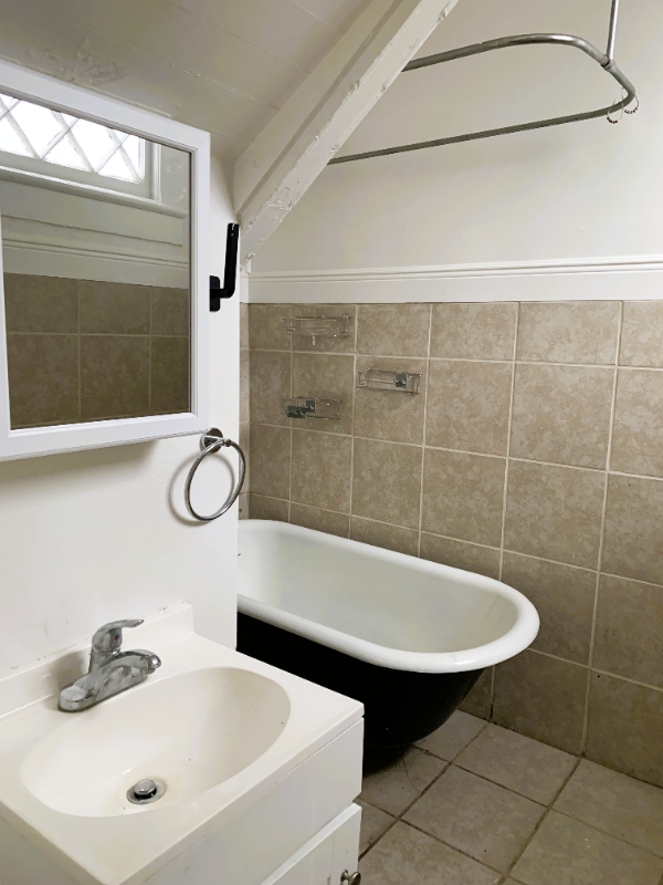 7114 Freret St #B - Photo 6 of 8