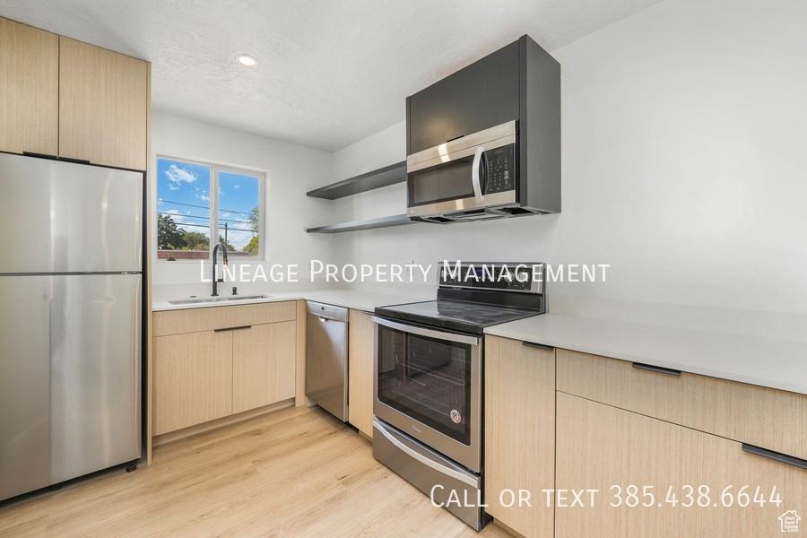 288 E Downington Ave - Photo 7 of 14