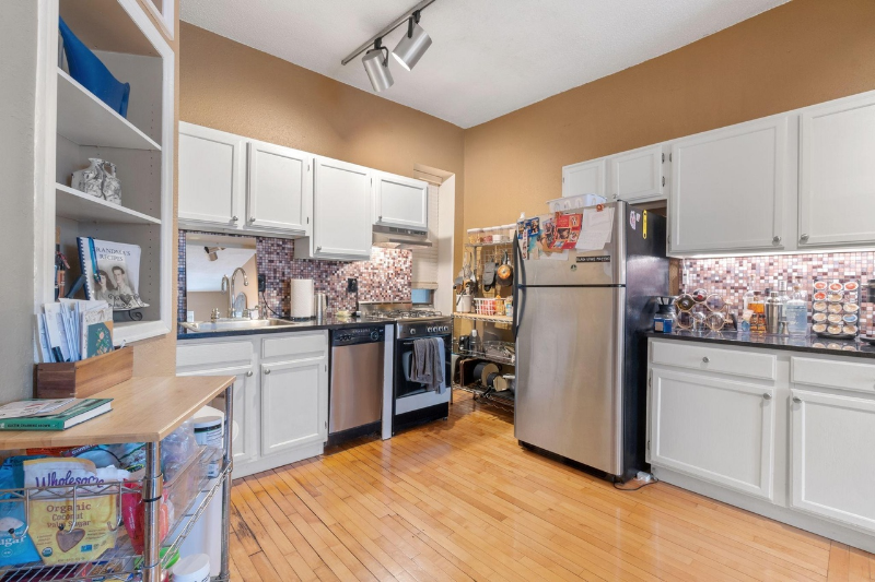 609 S 9th St #8 - Photo 6 of 15